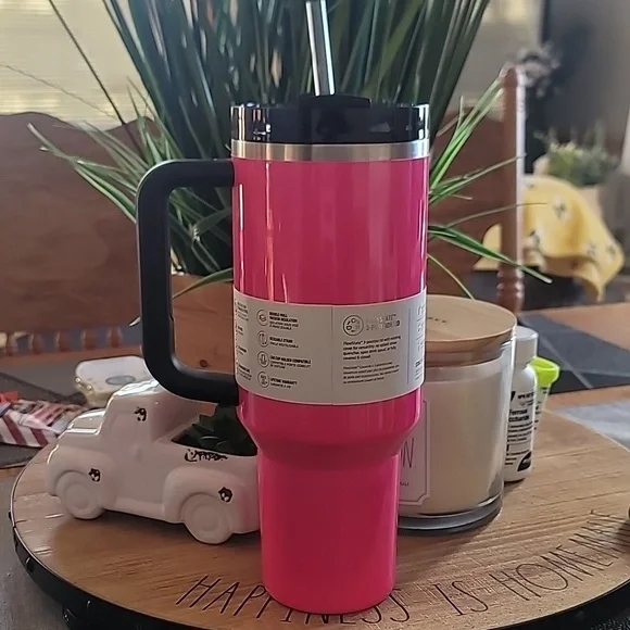 Stanley Quencher - Picture 4 of 5